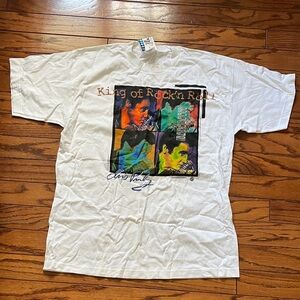 Vintage 1998 Elvis Presley tshirt NWT
